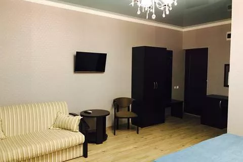 5-ти местный «Полулюкс». Гостевой дом Rovados. Витязево