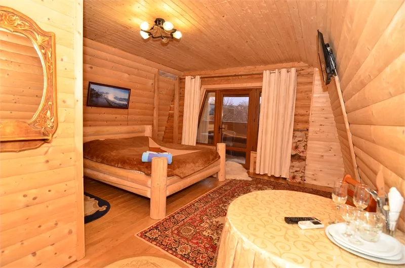 Деревянный сруб на 2 номера. База отдыха «Зелёный Яр». Симферополь