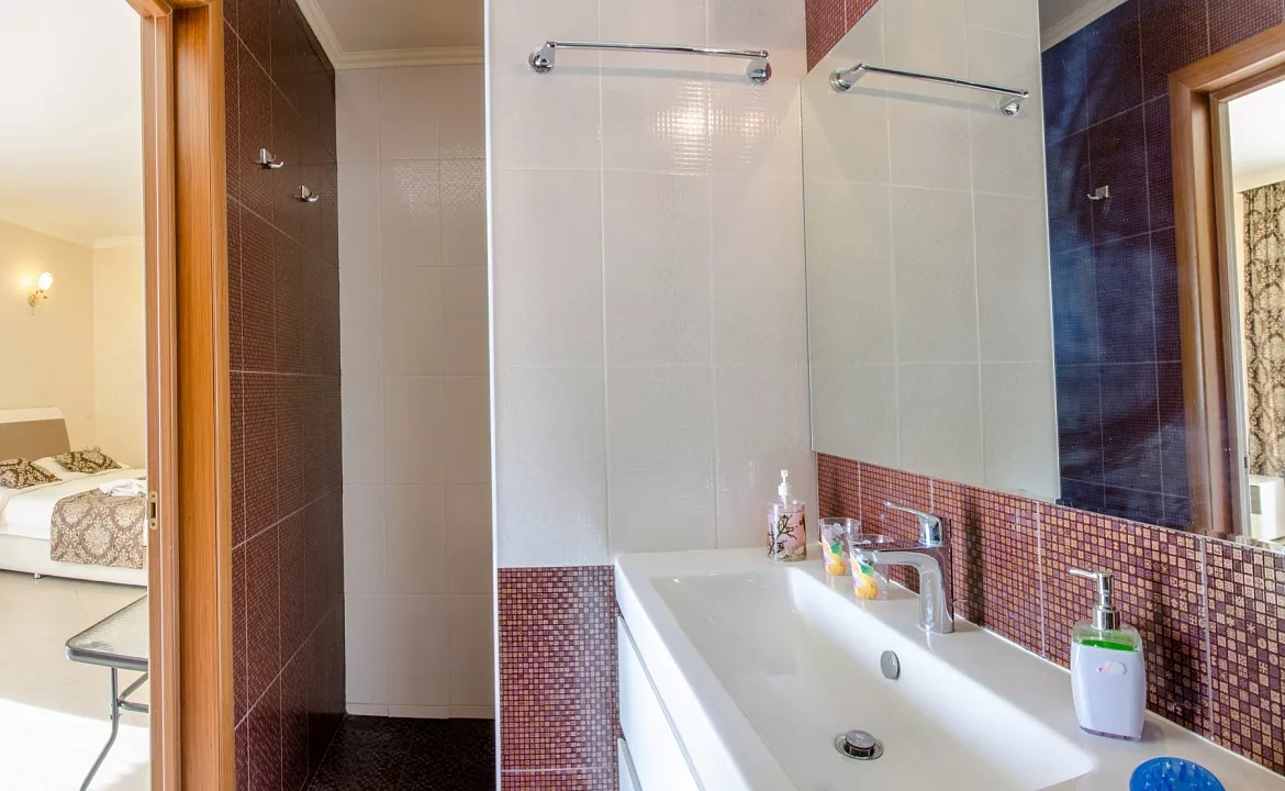 НОМЕР ЛЮКС 1. Бутик-отель «Лаванда». Рыбачье