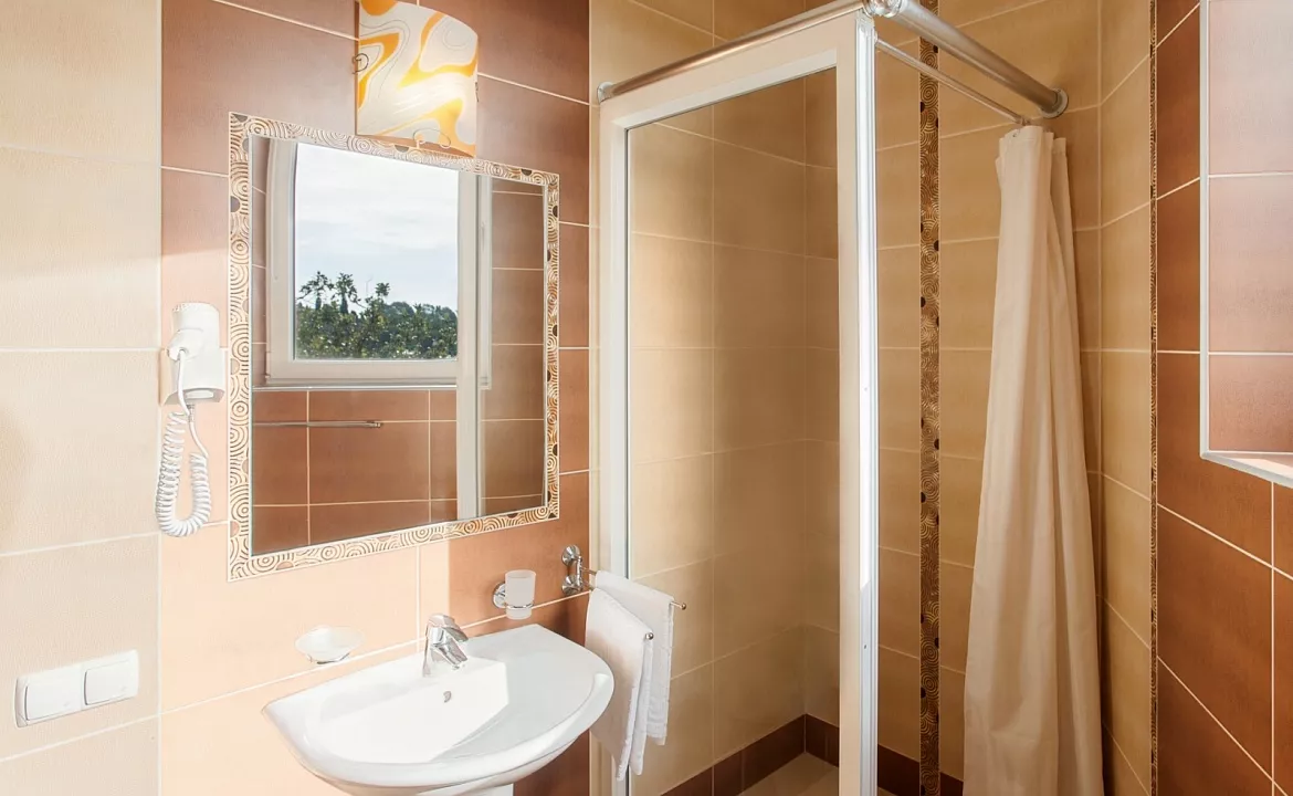 3-х местный стандарт. Отель "Гранд Флер". Форос