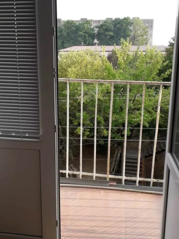 . Квартира в многоквартирном доме однокомнатная Агрба 58. Гудаута