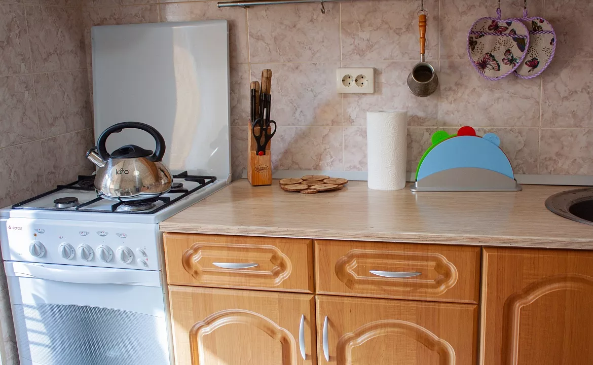 2-комн. апартаменты в центре Сочи 50 кв.. Квартира в многоквартирном доме 2-комн. в центре Сочи. Сочи 2-комн. апартаменты в центре Сочи 50 кв.. Квартира в многоквартирном доме 2-комн. в центре Сочи. Сочи