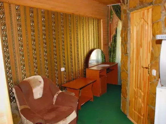 2-х комнатный 6-местный Стандарт. Отель «Вертикаль». Домбай-гостиницы