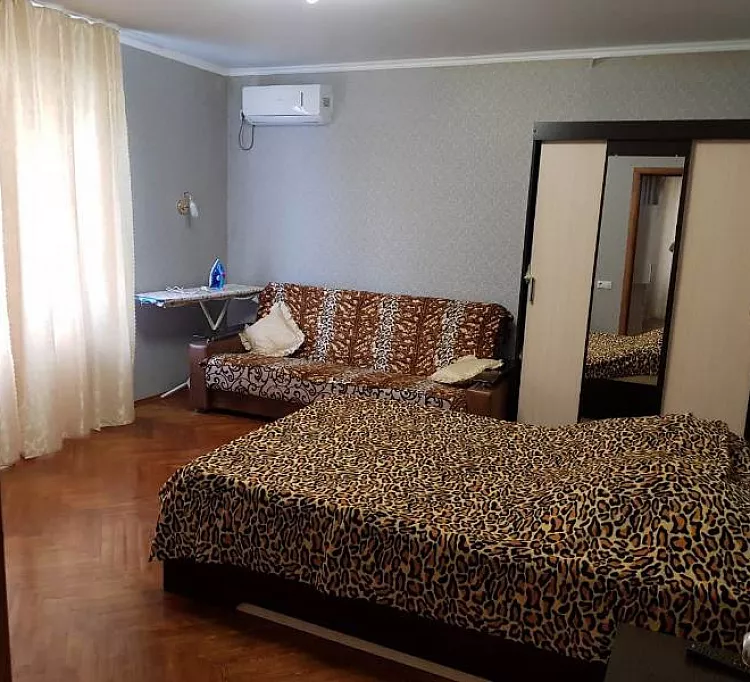 Стандарт. Частный гостевой дом Высотная 7/б. Голубицкая