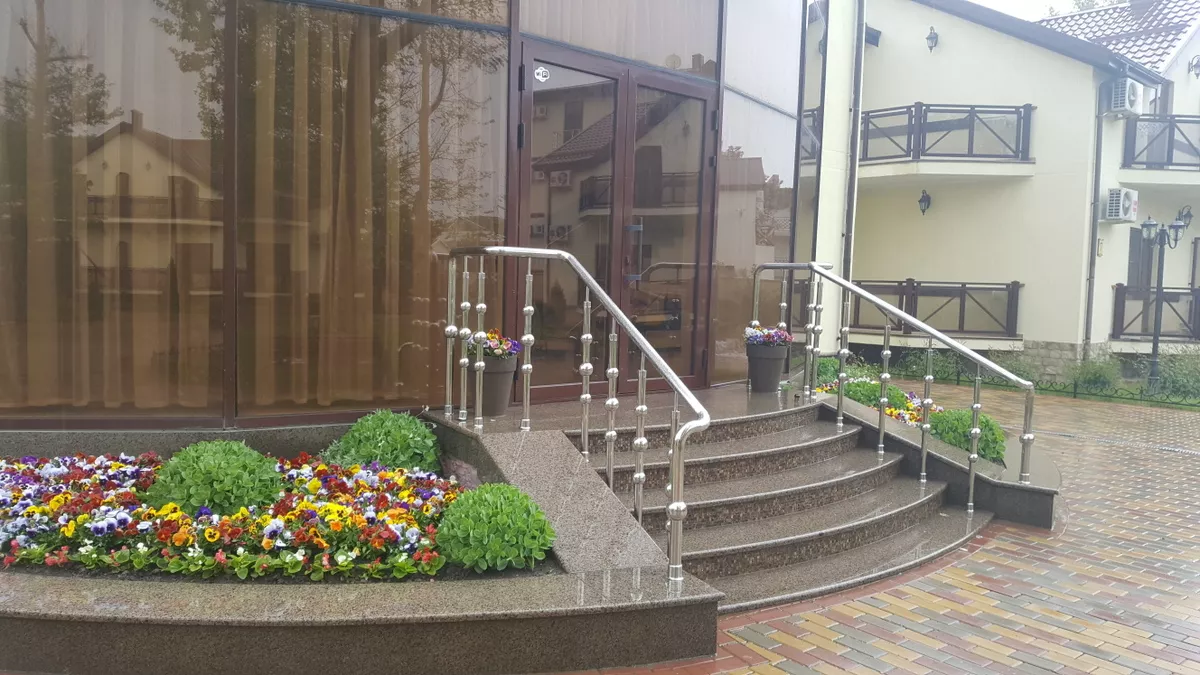 . База отдыха "Платан Resort". Витязево