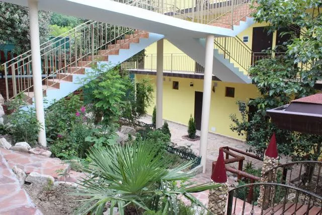 . Гостевой дом "Аида". Адлер . Гостевой дом "Аида". Адлер