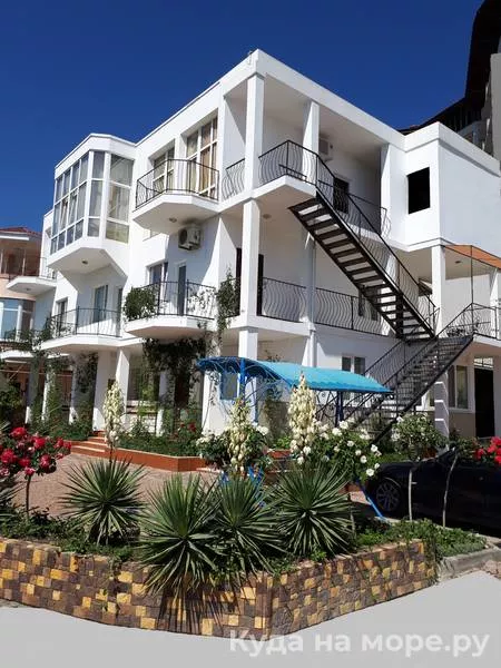 . Гостевой дом "Мечта". Алушта