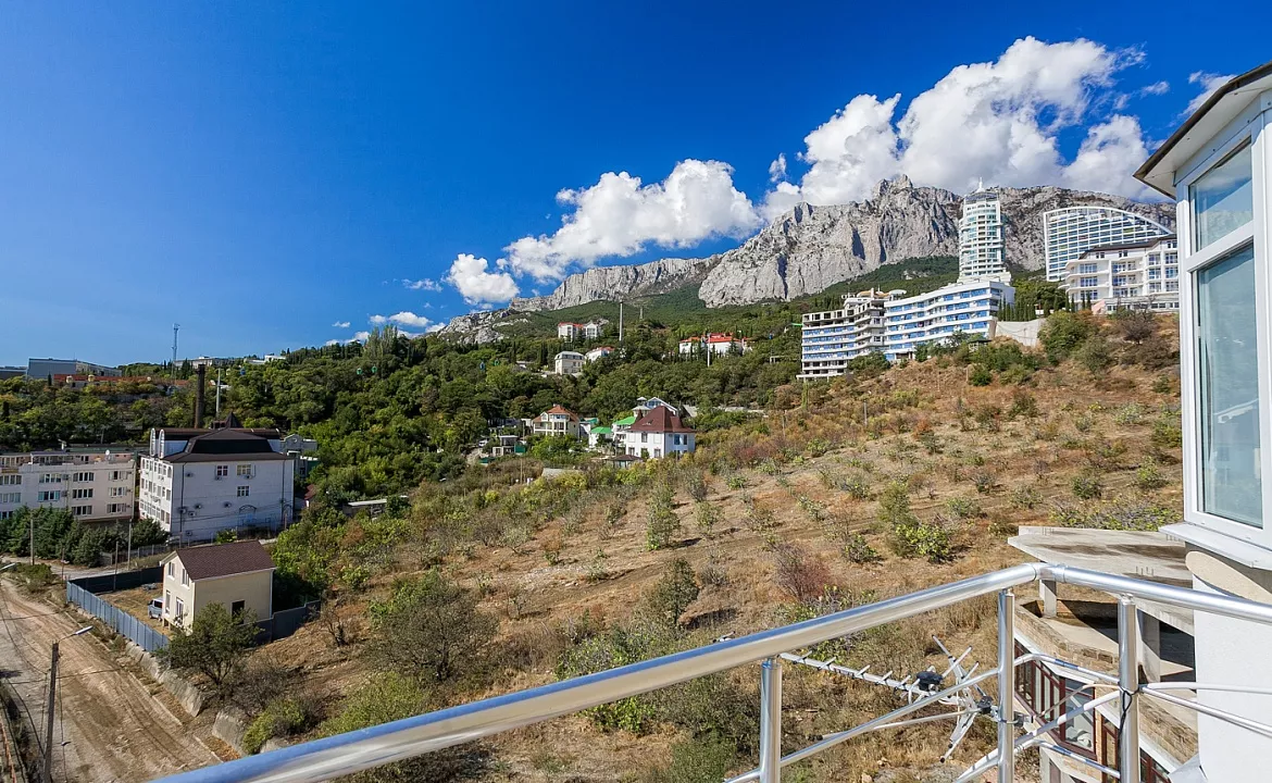 Квартира-студио №31. Квартира в многоквартирном доме Видовые апартаменты в Мисхоре. Кореиз Квартира-студио №31. Квартира в многоквартирном доме Видовые апартаменты в Мисхоре. Кореиз