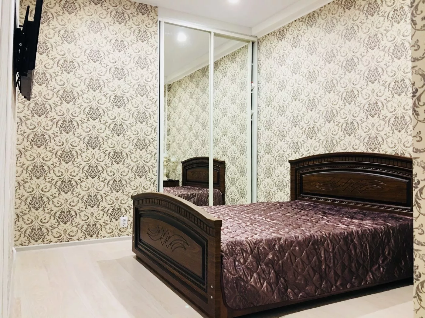 . Квартира в многоквартирном доме Просвещения 147/1. Адлер