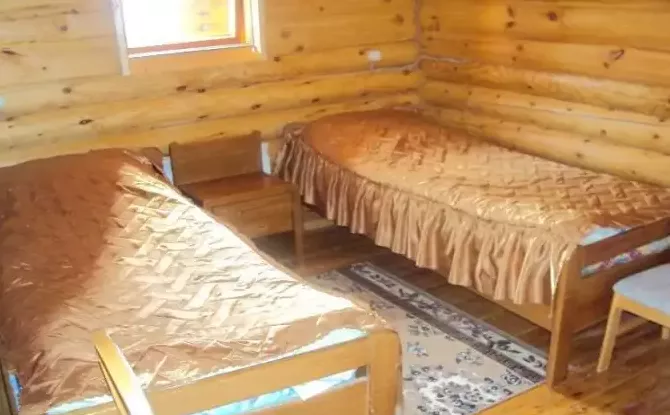 Стандарт 2-местный без балкона (Малый корпус). Отель «Меридиан». Домбай-гостиницы