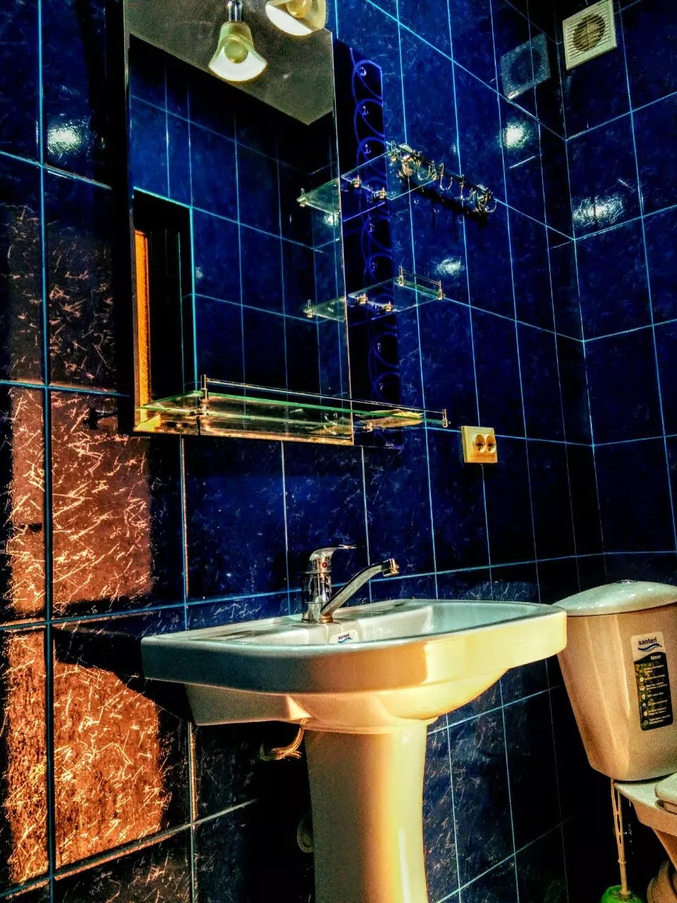 . Гостевой дом "Амза" . Новый Афон