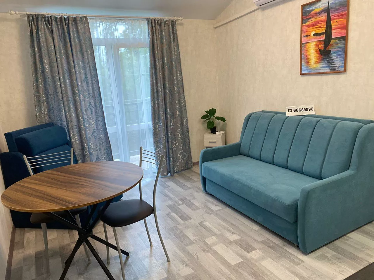 . Квартира в многоквартирном доме Апартаменты Таврическая. Адлер