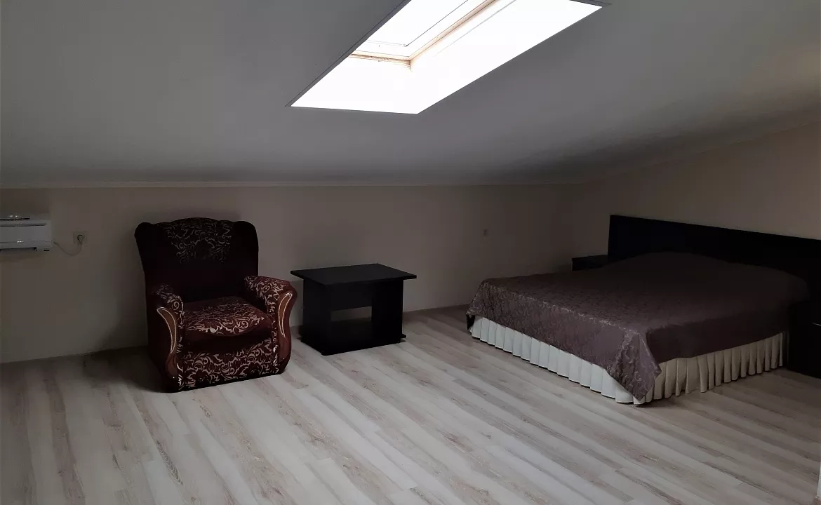 Стандарт 2-местный мансардный. Отель Робинзон. Анапа