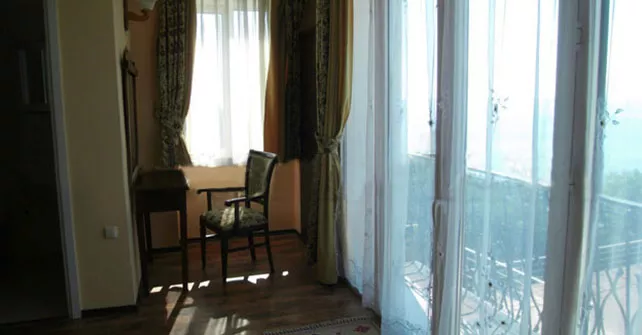 Двухместный номер с видом на море. Отель Парк-отель "Симеиз". Симеиз Двухместный номер с видом на море. Отель Парк-отель "Симеиз". Симеиз