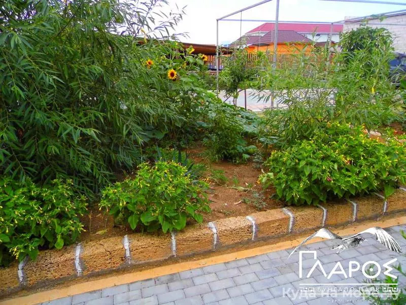 . Бунгало парк «ΓΛΑΡΟΣ». Береговое