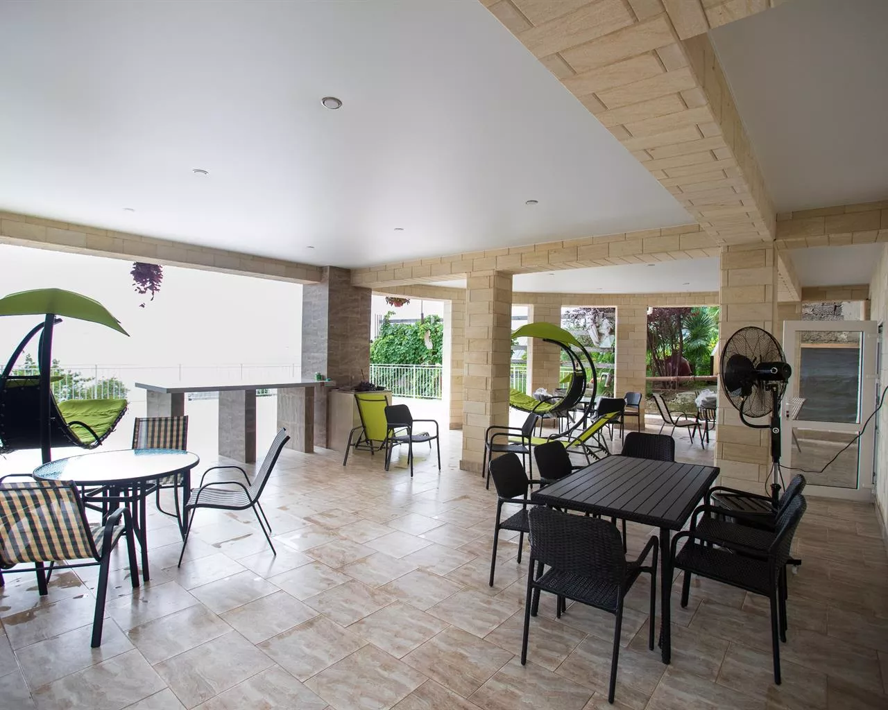 . Гостиница "Villa Terrasa". Лоо