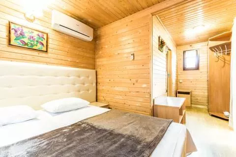 . База отдыха «Крестьянское Подворье». Верхнее Джемете