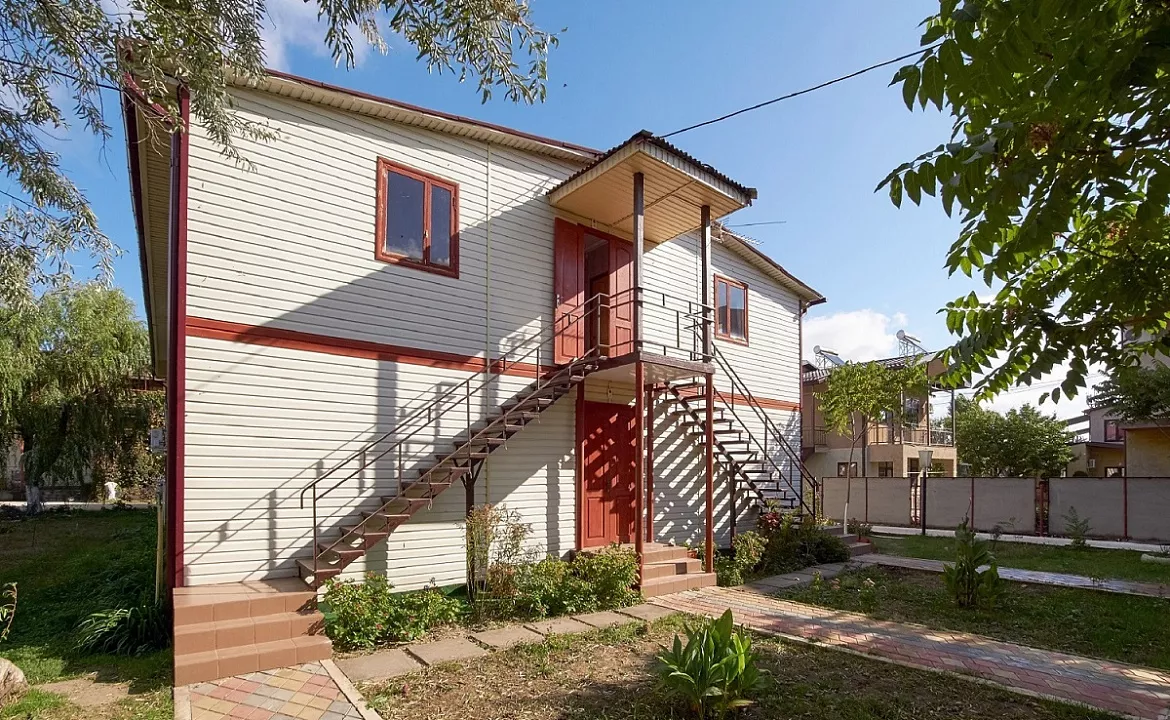 СТАНДАРТ 3Х МЕСТНЫЙ НОМЕР БЕЗ БАЛКОНА КОРПУС №2, 1 ЭТАЖ. База отдыха "Ока". Благовещенская СТАНДАРТ 3Х МЕСТНЫЙ НОМЕР БЕЗ БАЛКОНА КОРПУС №2, 1 ЭТАЖ. База отдыха "Ока". Благовещенская