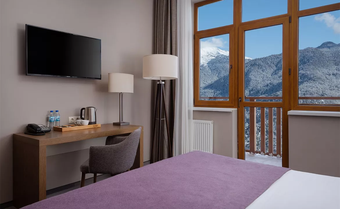 Grand Premier. Отель Green Flow. Красная Поляна