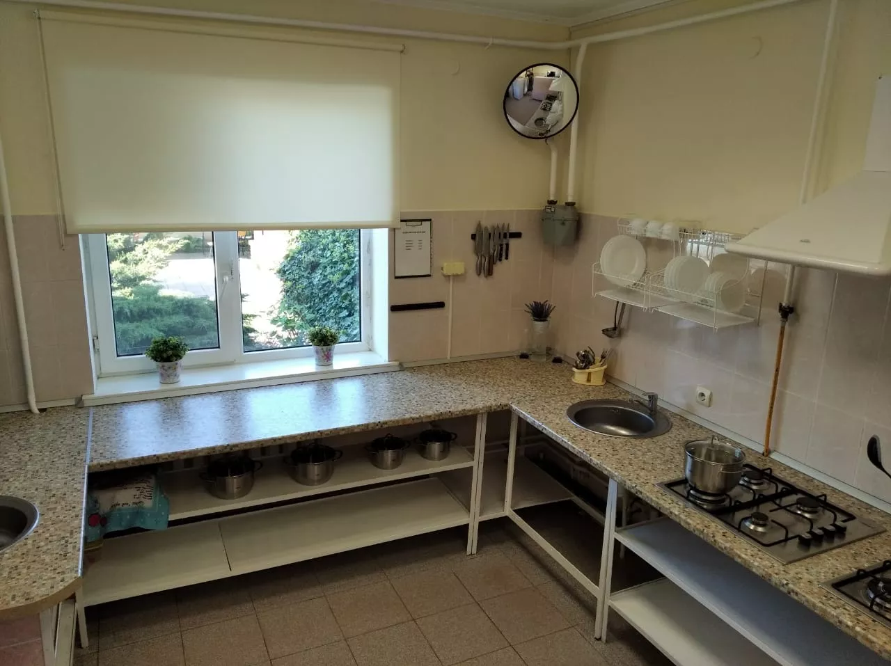 . Гостевой дом "Дельфин" - Голубицкая. Голубицкая