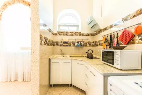 Номер 5-ти местный 2-х комнатный. База отдыха «Крестьянское Подворье». Верхнее Джемете