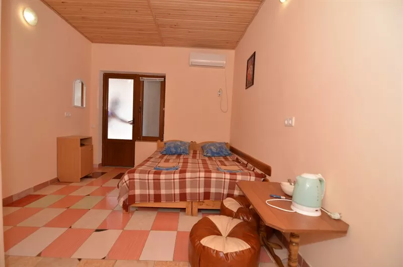 2-местный улучшенный. Гостевой дом «Белый». Саки