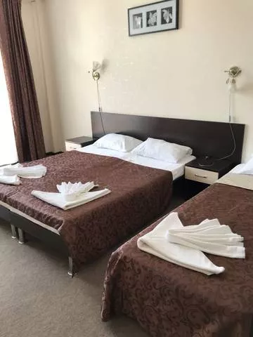 . Отель "Анна". Пицунда