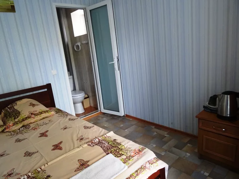 «Полулюкс». Гостевой дом Парус. Коктебель