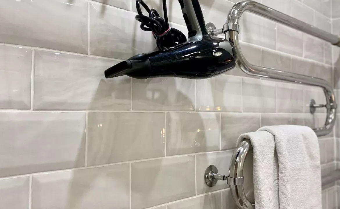 Квартира с великолепным видом на Горы и Море. Квартира в многоквартирном доме C видом на Горы и Море на Дмитриевой 56. Сочи