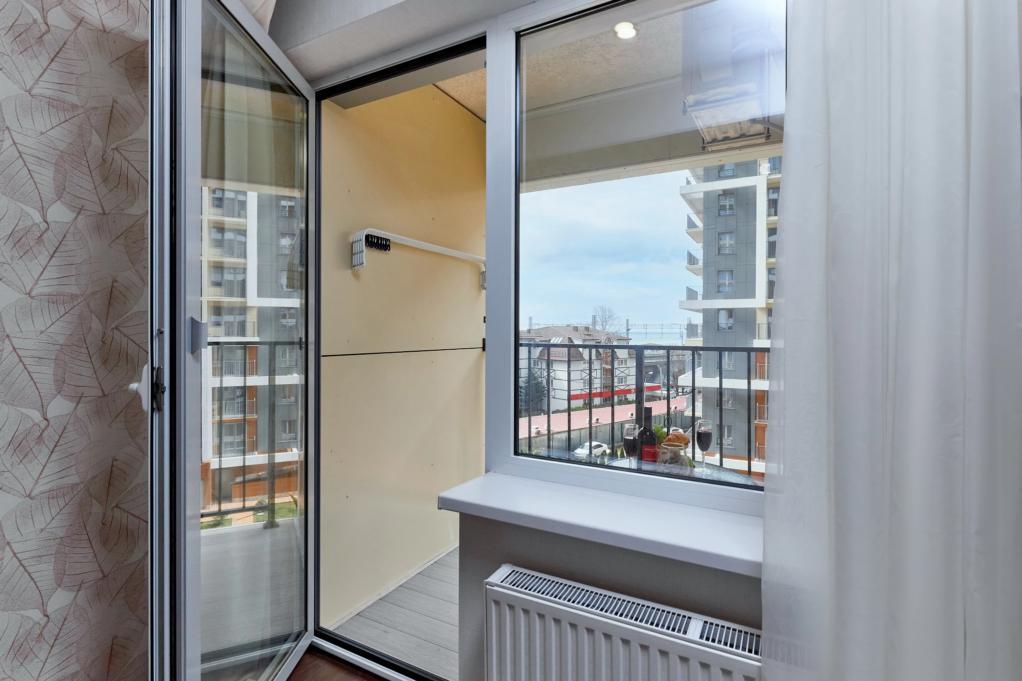 . Квартира в многоквартирном доме Каравелла Португалии. Дагомыс