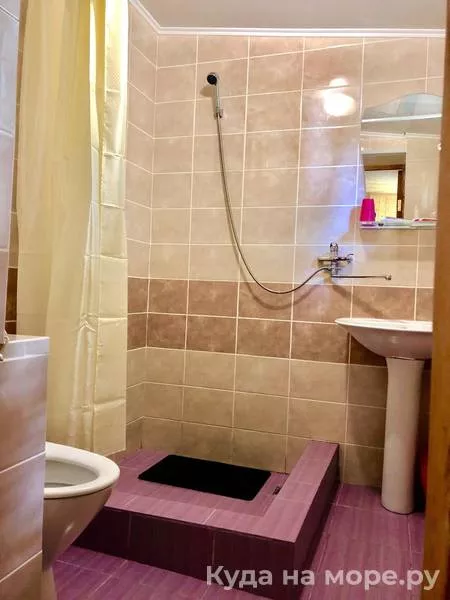 . Гостевой дом «Необитаемый остров». Головинка . Гостевой дом «Необитаемый остров». Головинка