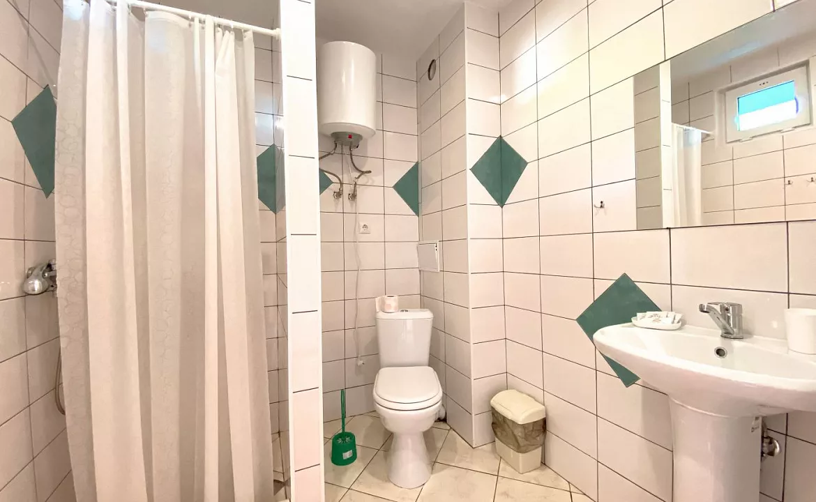 «Эконом» с балконом. Гостевой дом "АкваКавказ". Лоо «Эконом» с балконом. Гостевой дом "АкваКавказ". Лоо