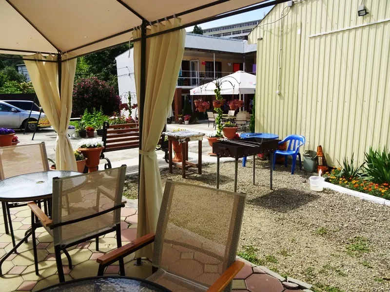 . Гостевой дом "Гермес" в Лермонтово        . Лермонтово