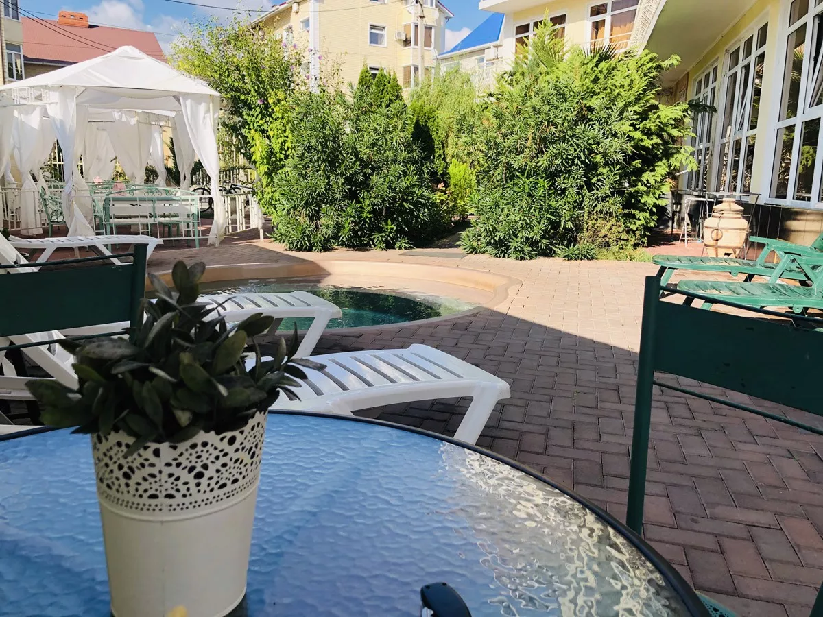 . Отель "Ибра". Лазаревское . Отель "Ибра". Лазаревское