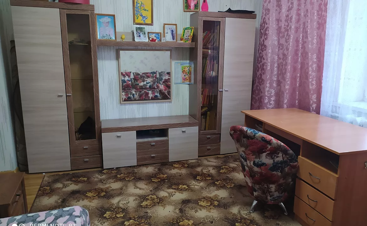 Первый этаж  под ключ до 12 человек. Частный сектор 2 этажа по отдельности под ключ, 2 отдельных домика.. Благовещенская