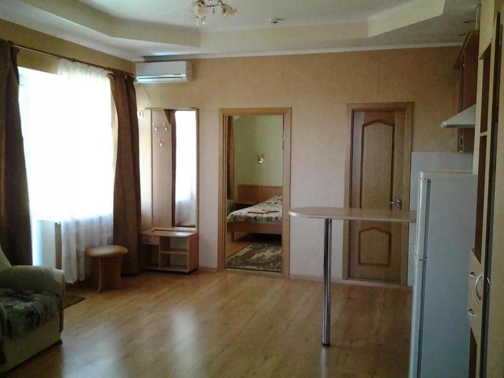 . Гостиница "Актай". Геленджик