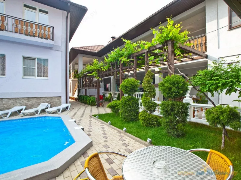 . Отель "Вероника". Кабардинка