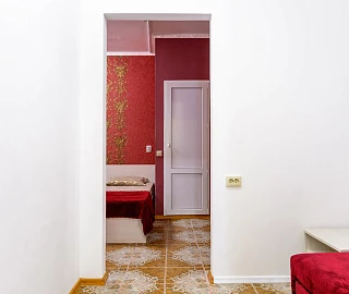 Семейный трёхместный комфорт. Гостевой дом УЮТ на ул. Новороссийское шоссе 1/7. 