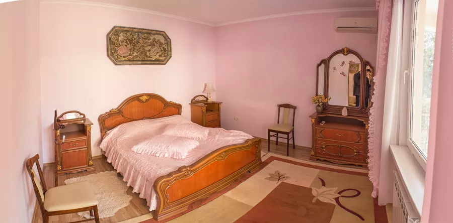 Номер №2 ( 4 + 1 чел. ). Семейная гостиница "Людмила". Алушта