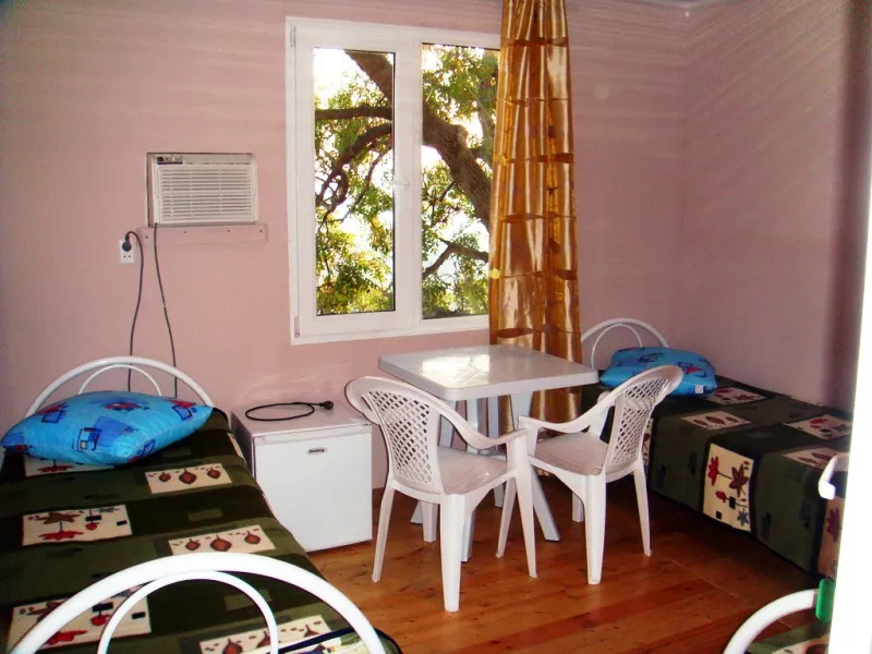 . База отдыха "Малый Утриш". Малый Утриш