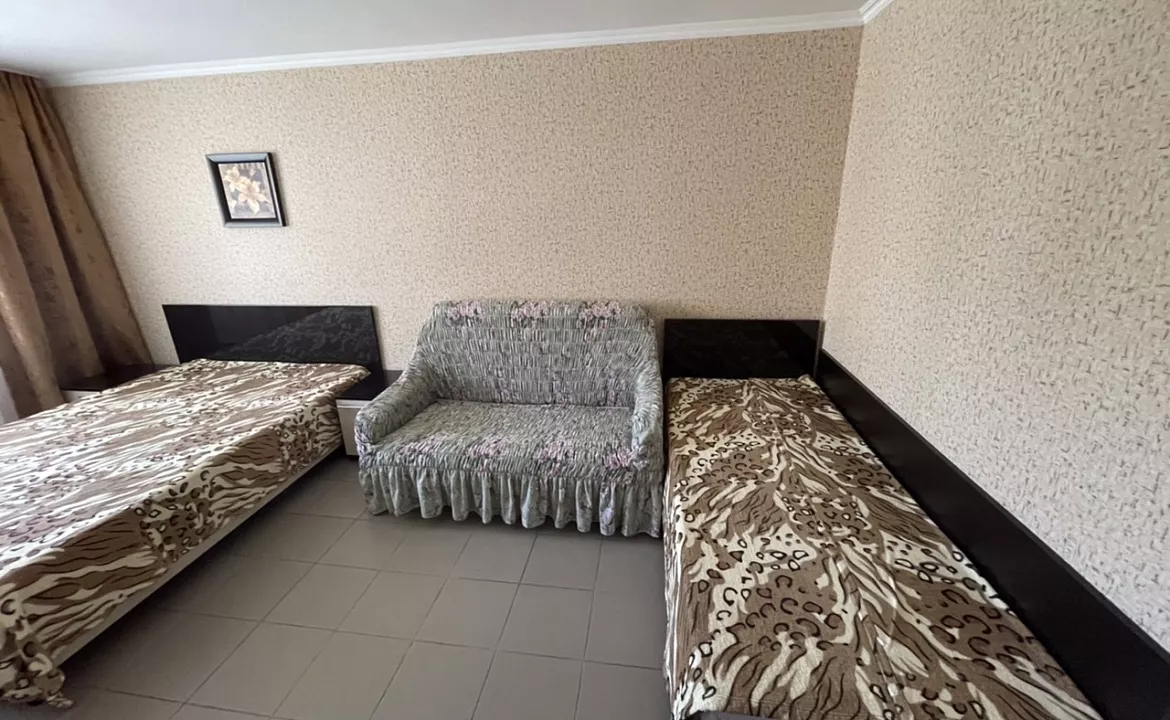 3х местный номер «ЭКОНОМ». Гостевой дом "Виктория". Лазаревское 3х местный номер «ЭКОНОМ». Гостевой дом "Виктория". Лазаревское