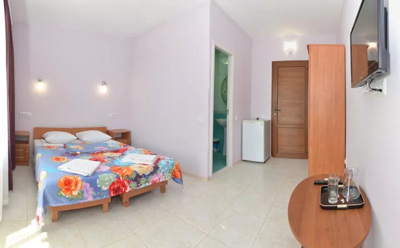 1-комнатный 2-местный с балконом  1-комнатный 2-местный с балконом