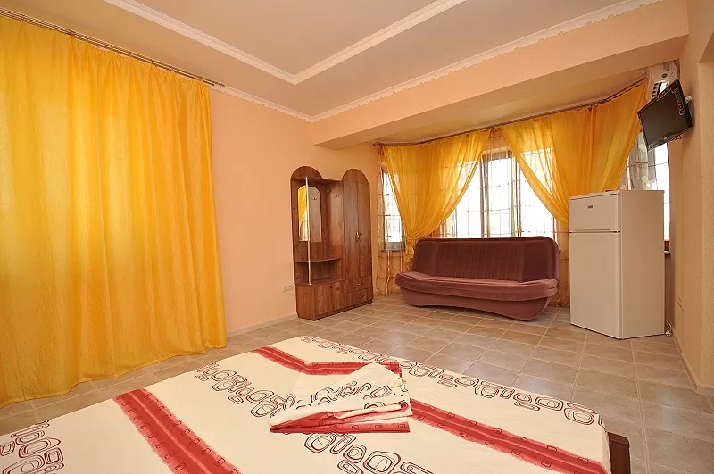 4-местный номер. Гостевой дом "У Рузанны" - Судак. Судак