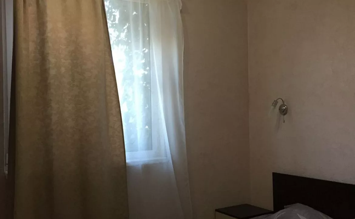 Двухместный «Люкс» с балконом. Гостевой дом на Комарова 17. Витязево