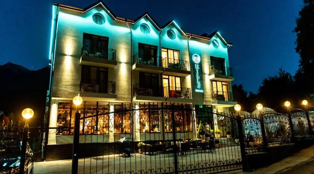 . Отель Hills Polyana Hotel. Красная Поляна