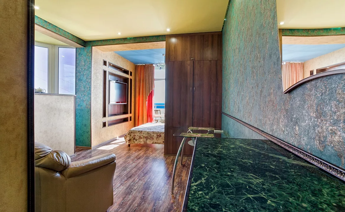 Квартира-студио №12. Квартира в многоквартирном доме Видовые апартаменты в Мисхоре. Кореиз Квартира-студио №12. Квартира в многоквартирном доме Видовые апартаменты в Мисхоре. Кореиз