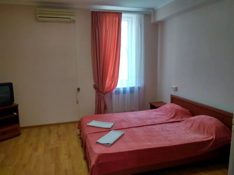 . Хостел Ялтакурорт. Ялта