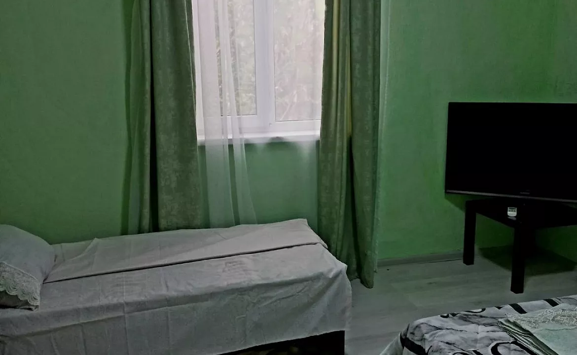 Зх местный стандарт . Частный сектор На Мясникова Diamond. Новый Афон