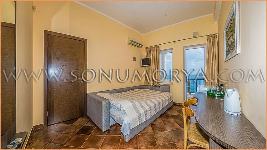 Семейный двухкомнатный с видом на море. Апарт-отель «Сон у моря». Алупка