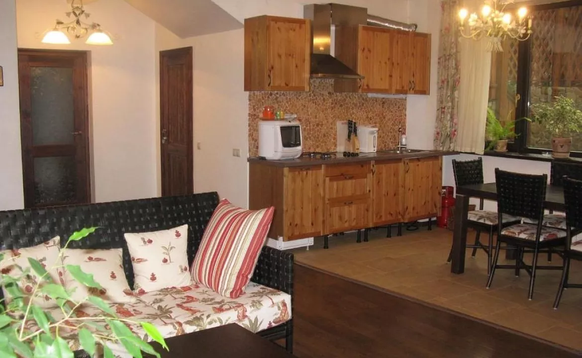 Апартаменты с 2 спальнями. Дом Шалле Березовая . Красная Поляна